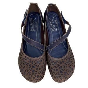 L’Artiste Mary Jane Shoes Laser Cut Brown Blue Leather Size 40